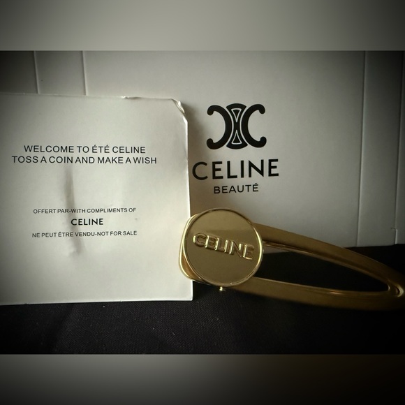 💫 Celine Beauté NIB Gold Clip - Picture 4 of 4